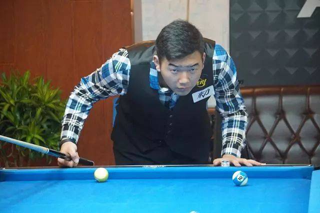 法国朗斯的 法国朗斯的